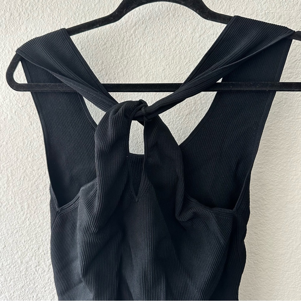 🖤❣️Zara Rib Cross Back Sweater Tank Top Black Size Medium